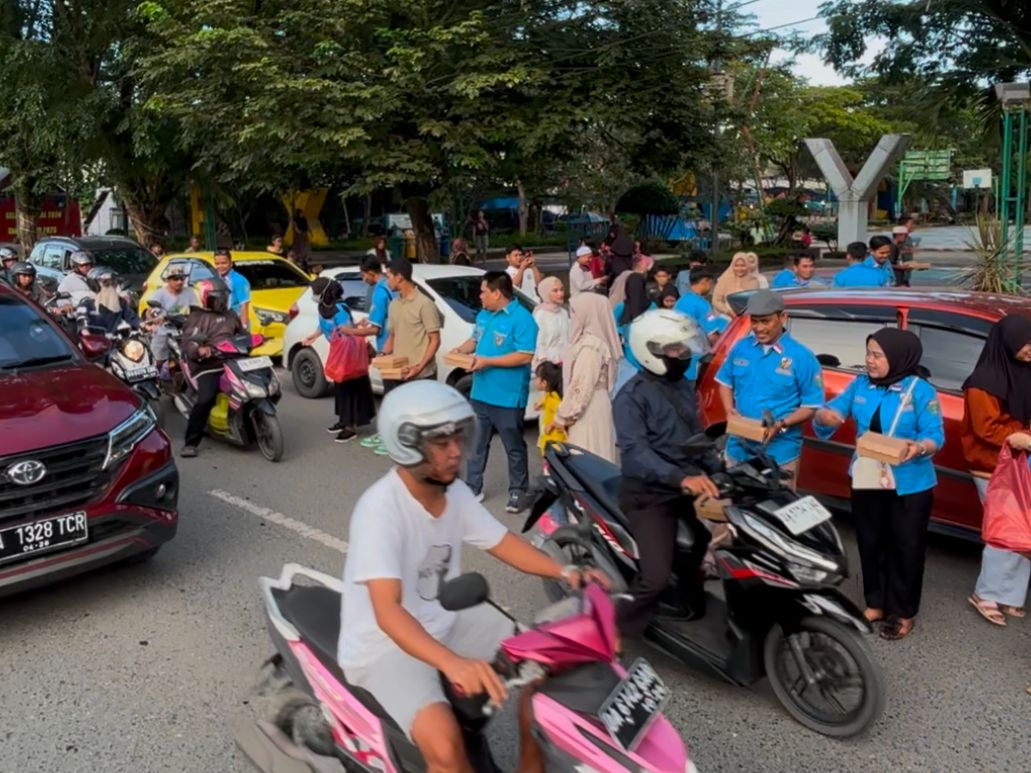 066F8606-7E77-4523-8419-3403CD7CBB30